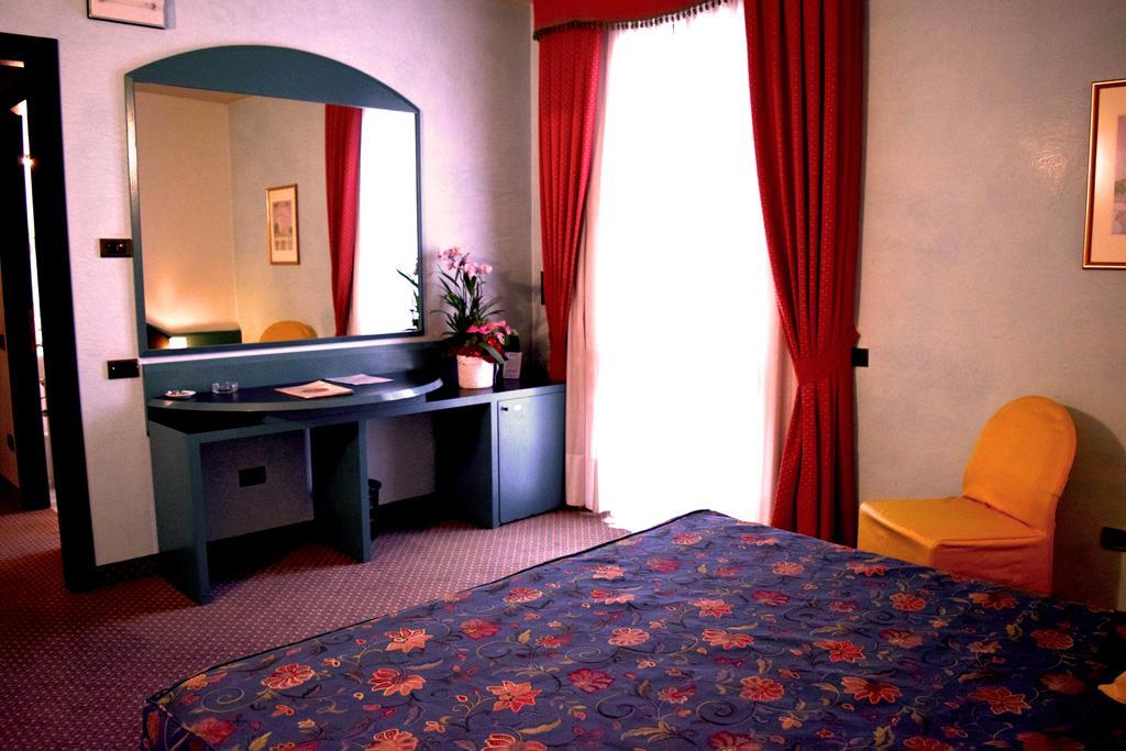 Hotel Antica Postumia Vedelago  Exteriér fotografie