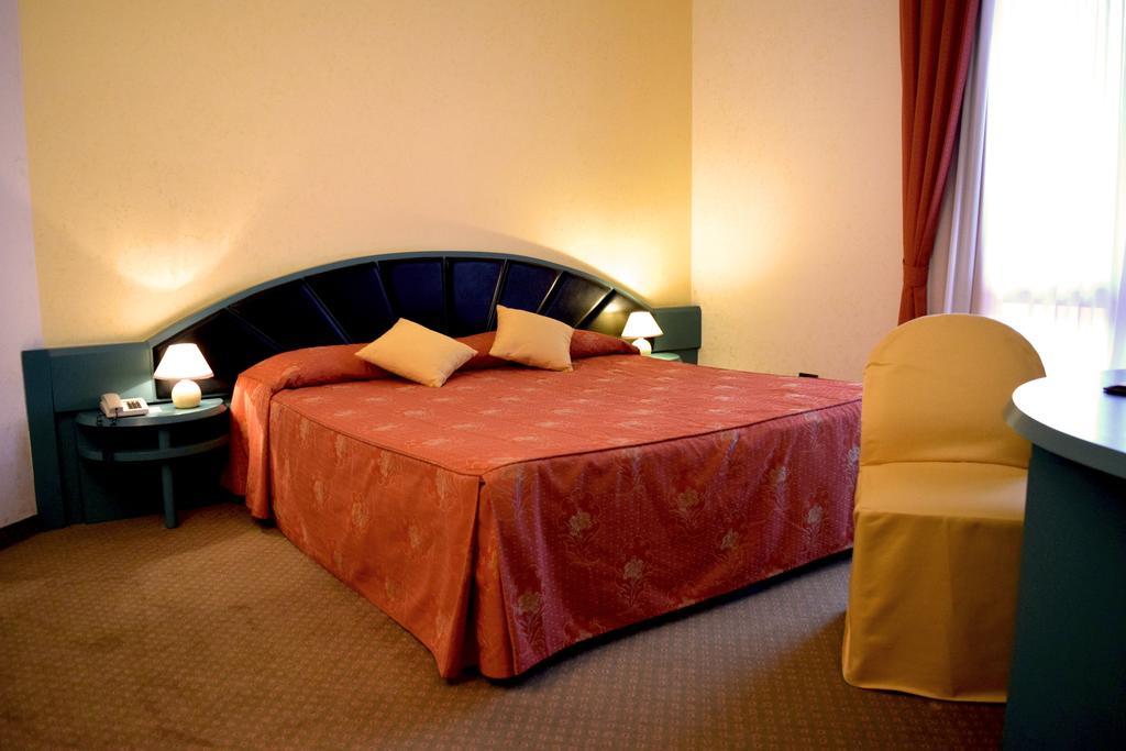 Hotel Antica Postumia Vedelago  Exteriér fotografie
